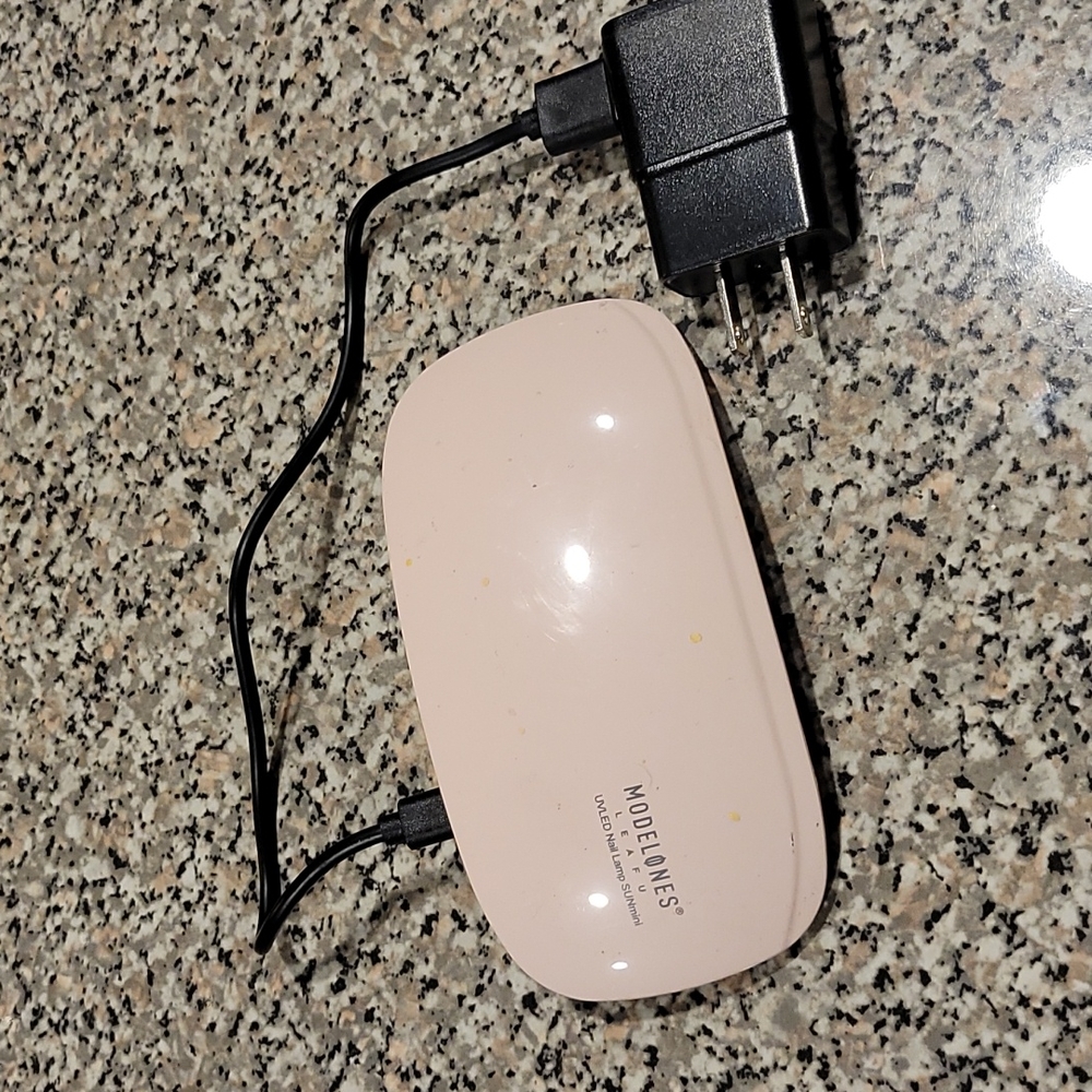 Gel nail lamp